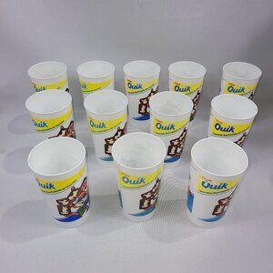 Collector Cup Nestle Quick 5" Vintage Rabbit Hot Chocolate Plastic Canada Set 12
